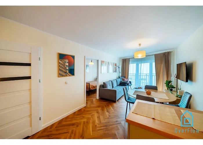 Azure Seaside & Center Apartment Gdynia